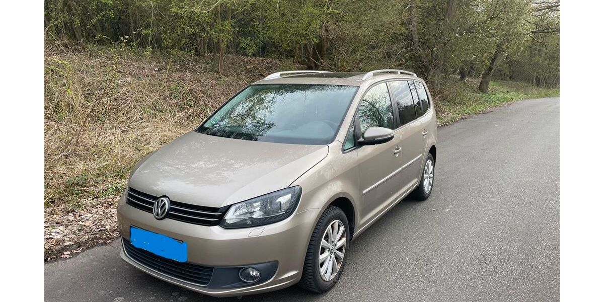VW Touran 200.383 km 9.200 &euro; Hamburg 22145
