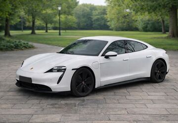 Porsche Taycan 32.000 km 55.900 &euro; Hamburg 21035