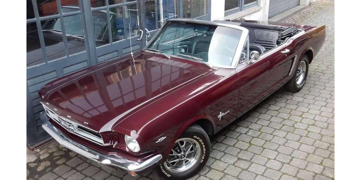Ford Mustang 121.577 km 36.900 &euro; Hamburg 22179