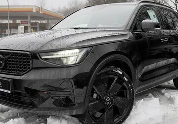 Volvo XC40 2.000 km 36.890 &euro; Pinneberg 25421