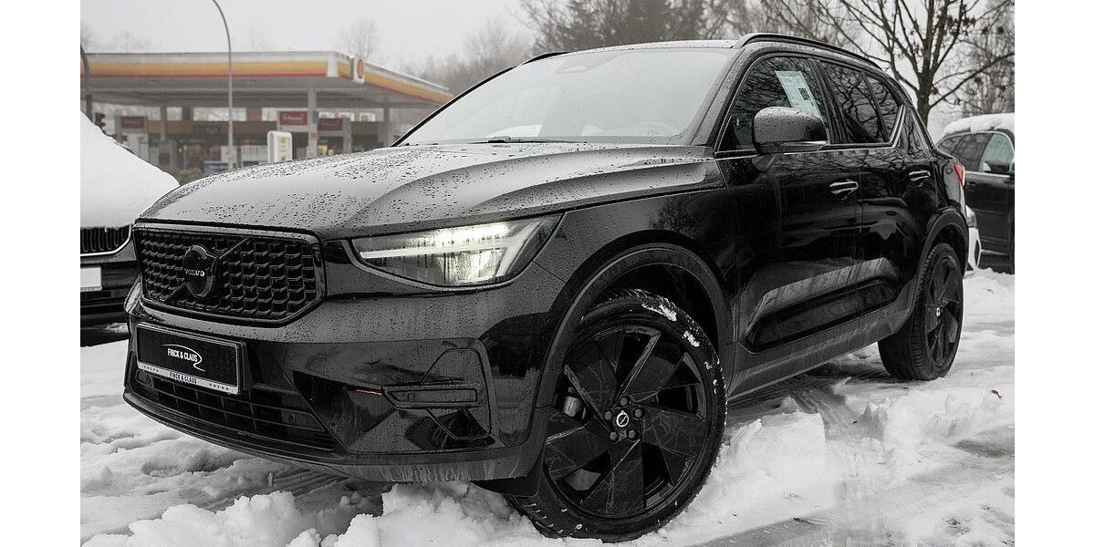 Volvo XC40 2.000 km 36.890 &euro; Pinneberg 25421