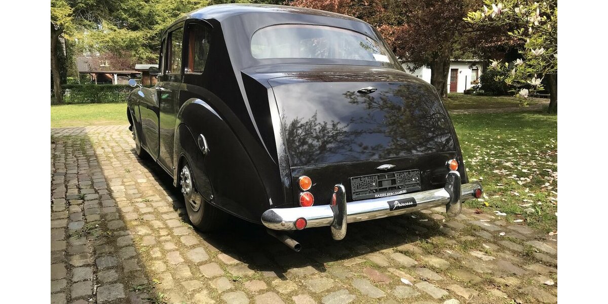 Austin Rover Austin Vanden Plas Princess Saloncar A135 67.679 km 19.999 &euro; Hamburg 22339