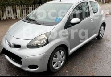 Toyota Aygo (X) 169.000 km 2.490 &euro; Hamburg 21031