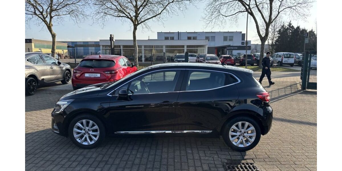 Renault Clio 62.000 km 14.990 &euro; Buxtehude 21614