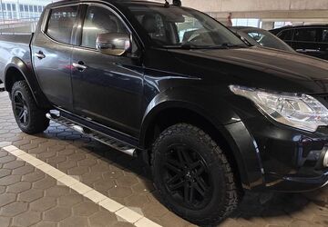 Mitsubishi L200 127.000 km 23.990 &euro; Hamburg 22047