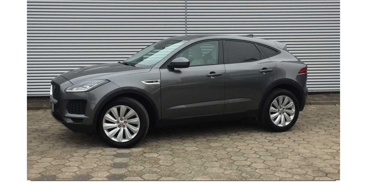 Jaguar E-Pace 68.236 km 24.850 &euro; Hamburg 22393