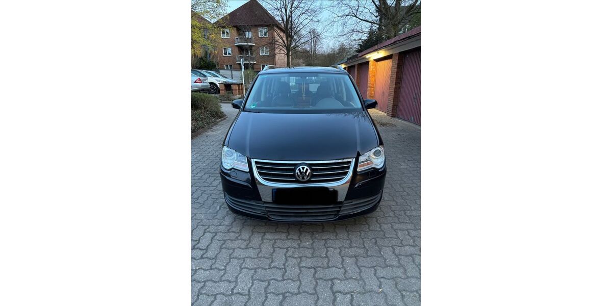 VW Touran 156.130 km 6.650 &euro; Hamburg 22045