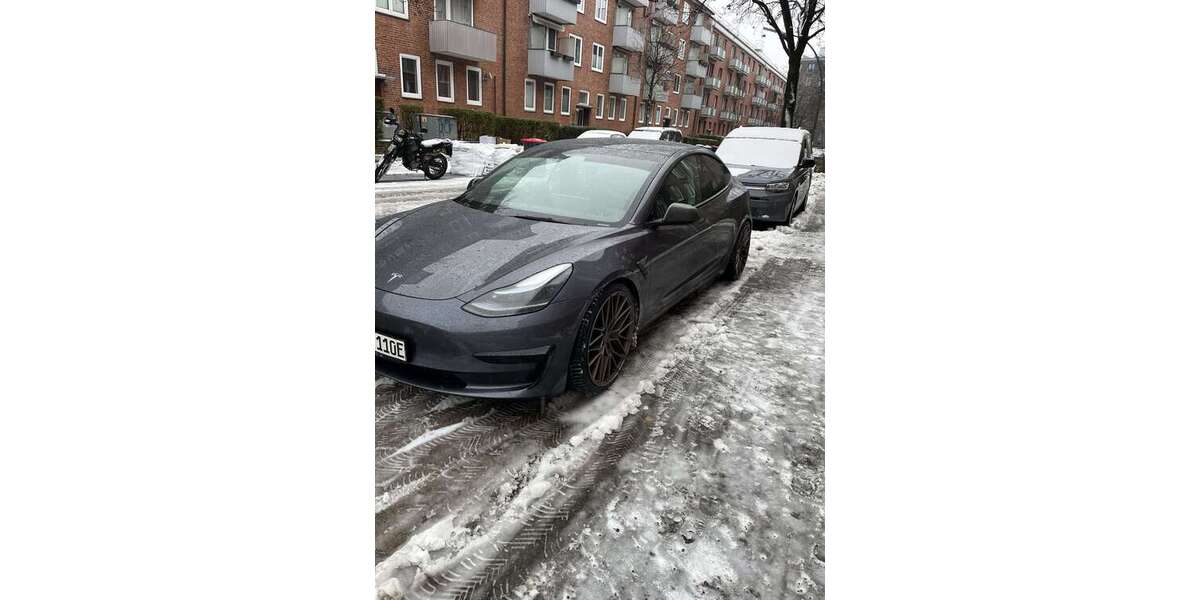 Tesla Model 3 42.500 km 25.500 &euro; Hamburg 22305