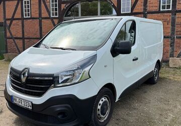 Renault Trafic 81.900 km 14.280 &euro; Hamburg 22299