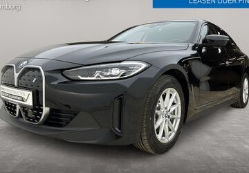 BMW i4 26.966 km 38.510 &euro; Barsbüttel bei Hamburg 22885