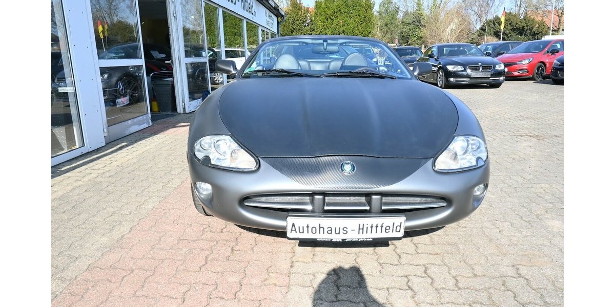 Jaguar XK8 4.0-V8 Convertible *deutsches Auto* 133.000 km 17.900 &euro; Seevetal - Hittfeld 21218