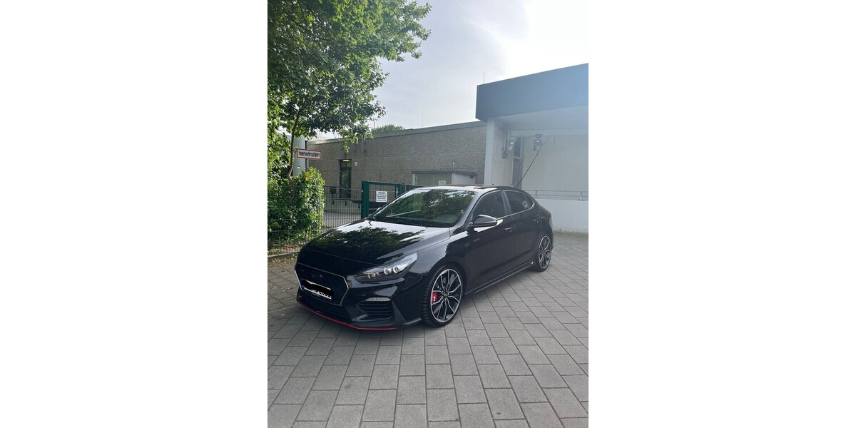 Hyundai i30 103.000 km 21.000 &euro; Hamburg 20038