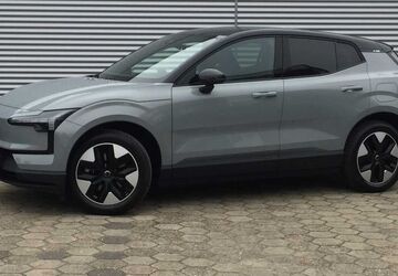 Volvo EX30 1.109 km 34.450 &euro; Hamburg 22393