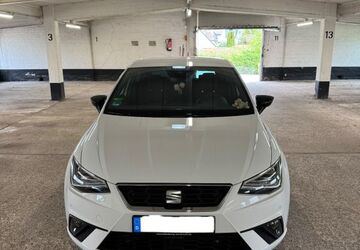 Seat Ibiza 29.200 km 16.000 &euro; Hamburg 22305