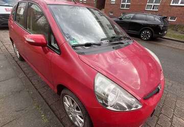 Honda Jazz 156.000 km 3.500 &euro; hamburg 21035