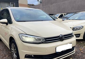 VW Touran 390.000 km 8.200 &euro; Hamburg 20537