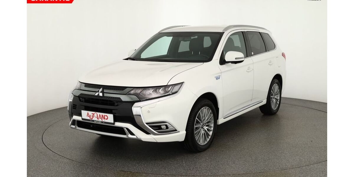 Mitsubishi Outlander 59.744 km 25.490 &euro; Hamburg 22761