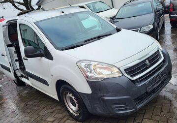 Peugeot Partner 204.123 km 4.370 &euro; Hamburg 20539