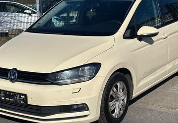VW Touran 523.000 km 5.300 &euro; Stapelfeld bei Hamburg 22145