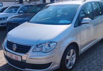 VW Touran 195.300 km 5.490 &euro; Buxtehude 21614