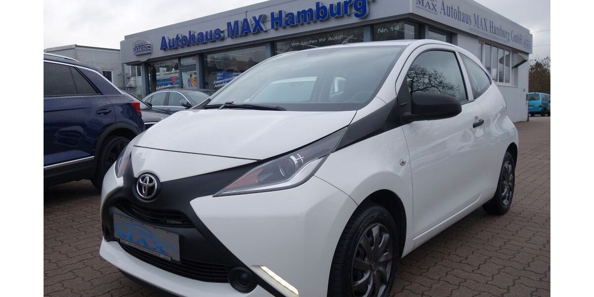 Toyota Aygo (X) 124.128 km 6.399 &euro; Hamburg 22143