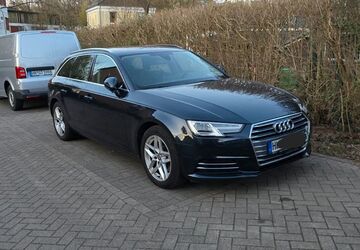 Audi A4 122.582 km 17.700 &euro; Hamburg 22043