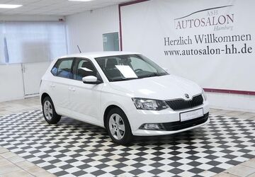 Skoda Fabia 92.517 km 9.299 &euro; Hamburg 22399