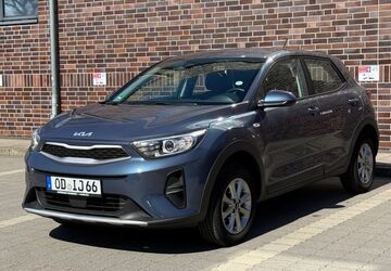 Kia Stonic 9.800 km 16.800 &euro; Barsbüttel 22885