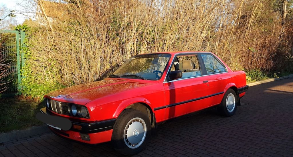 BMW 318 289.600 km 7.400 &euro; Hamburg 22087