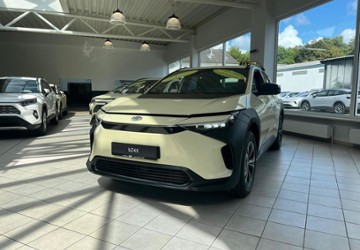 Toyota bZ4X 9.000 km 37.990 &euro; Hamburg 22111