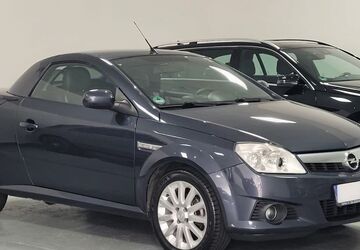 Opel Tigra 127.000 km 5.499 &euro; Hamburg 22043