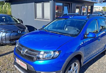 Dacia Sandero 74.000 km 6.999 &euro; Buxtehude 21614