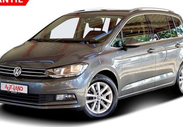VW Touran 81.494 km 24.490 &euro; Hamburg 22761