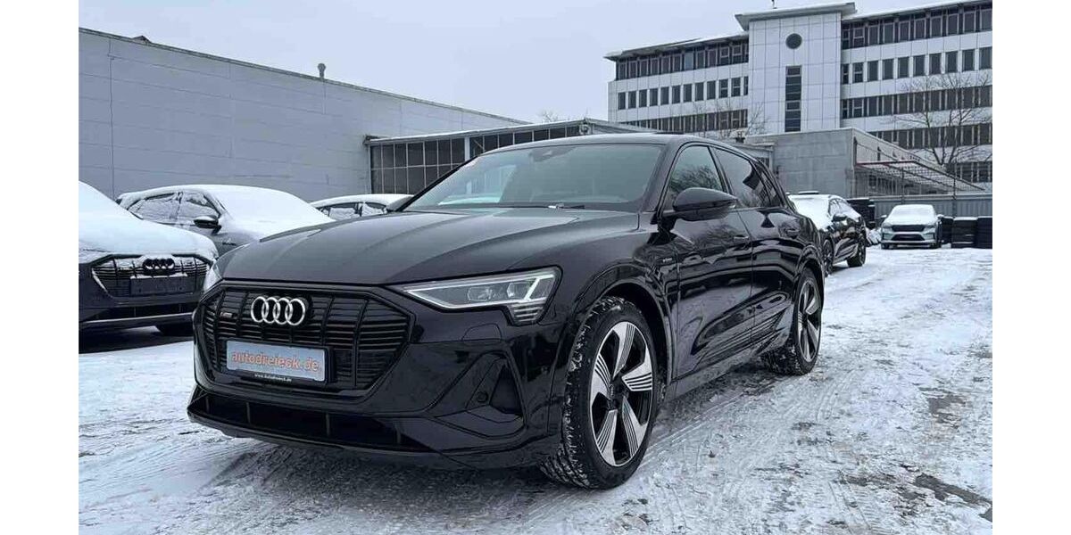 Audi e-tron 34.988 km 31.950 &euro; Hamburg 22047