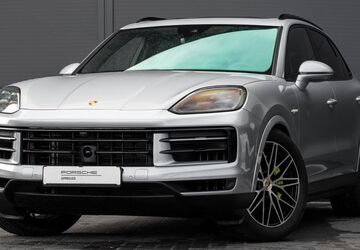Porsche Cayenne 27.412 km 97.980 &euro; Hamburg 22143