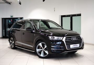 Audi Q7 230.000 km 30.449 &euro; Hamburg 22047