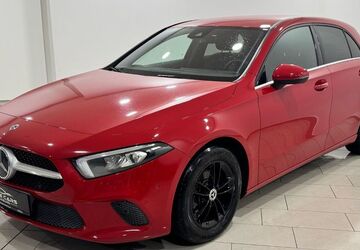 Mercedes-Benz A 180 100.000 km 17.390 &euro; Hamburg 22043