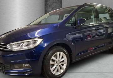 VW Touran 55.557 km 20.940 &euro; Hamburg 22047