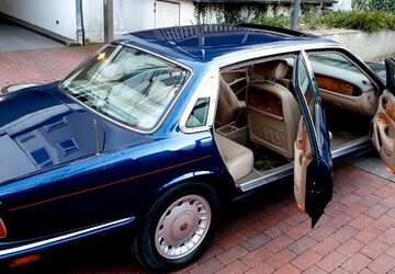 Jaguar Daimler 159.680 km 23.990 &euro; Hamburg 22085