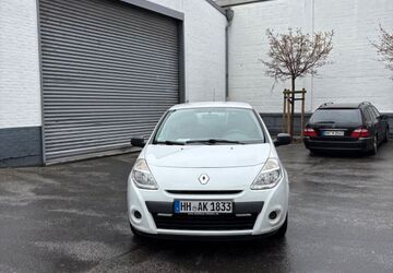 Renault Clio 62.000 km 4.999 &euro; Hamburg 22087