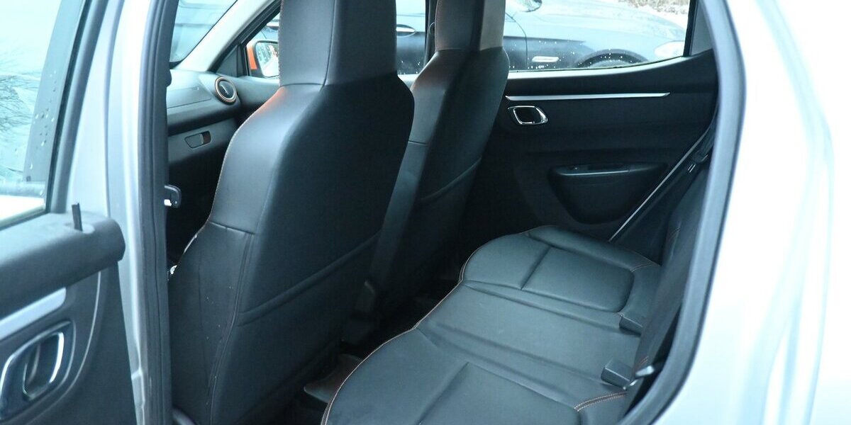 Dacia Spring Electric Comfort Plus* Navi Leder 1.Hand 28.000 km 8.500 &euro; Seevetal - Hittfeld 21218