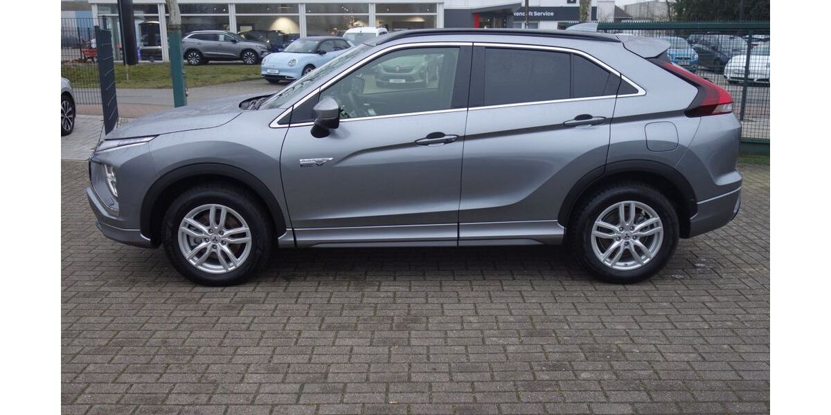 Mitsubishi Eclipse Cross 11.450 km 29.990 &euro; Buxtehude 21614