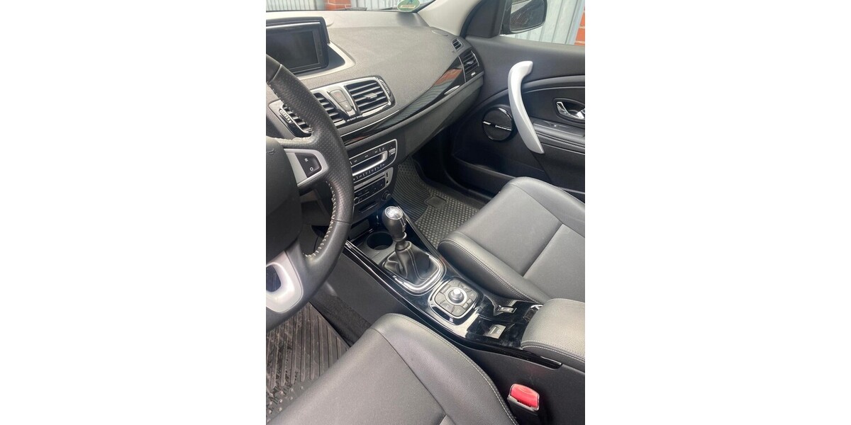 Renault Megane 129.000 km 4.890 &euro; Hamburg 20038