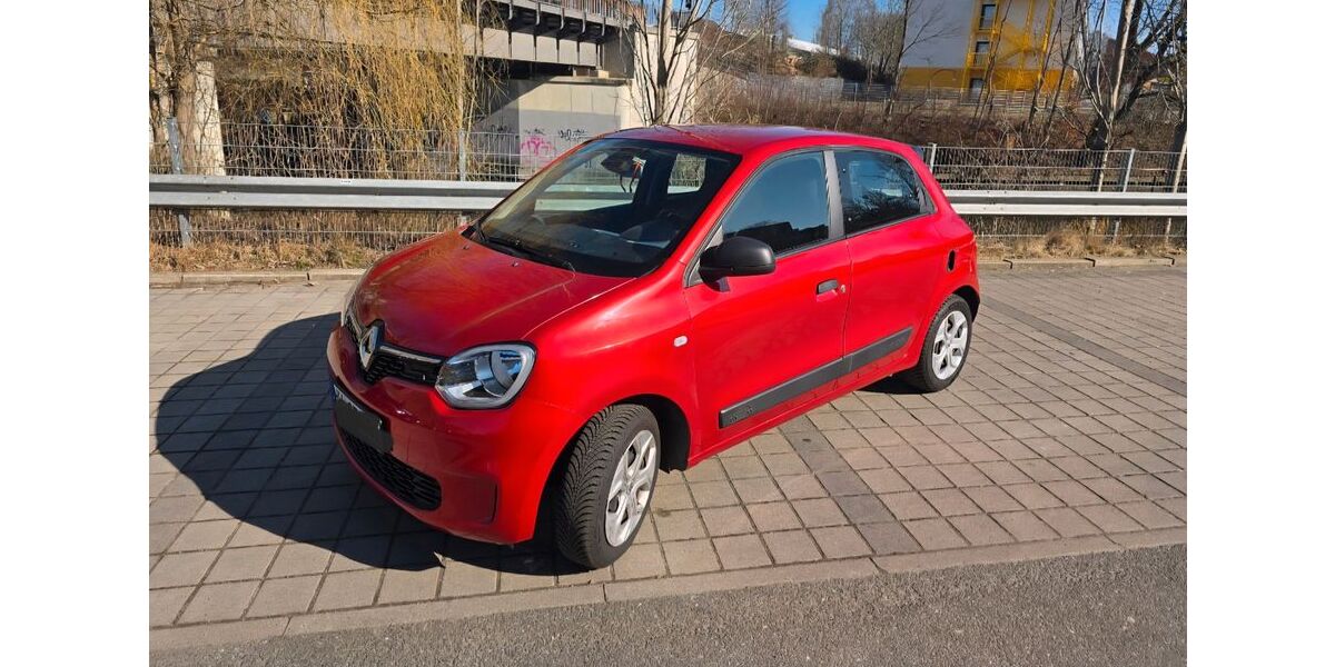 Renault Twingo 73.000 km 8.600 &euro; Hamburg 22083