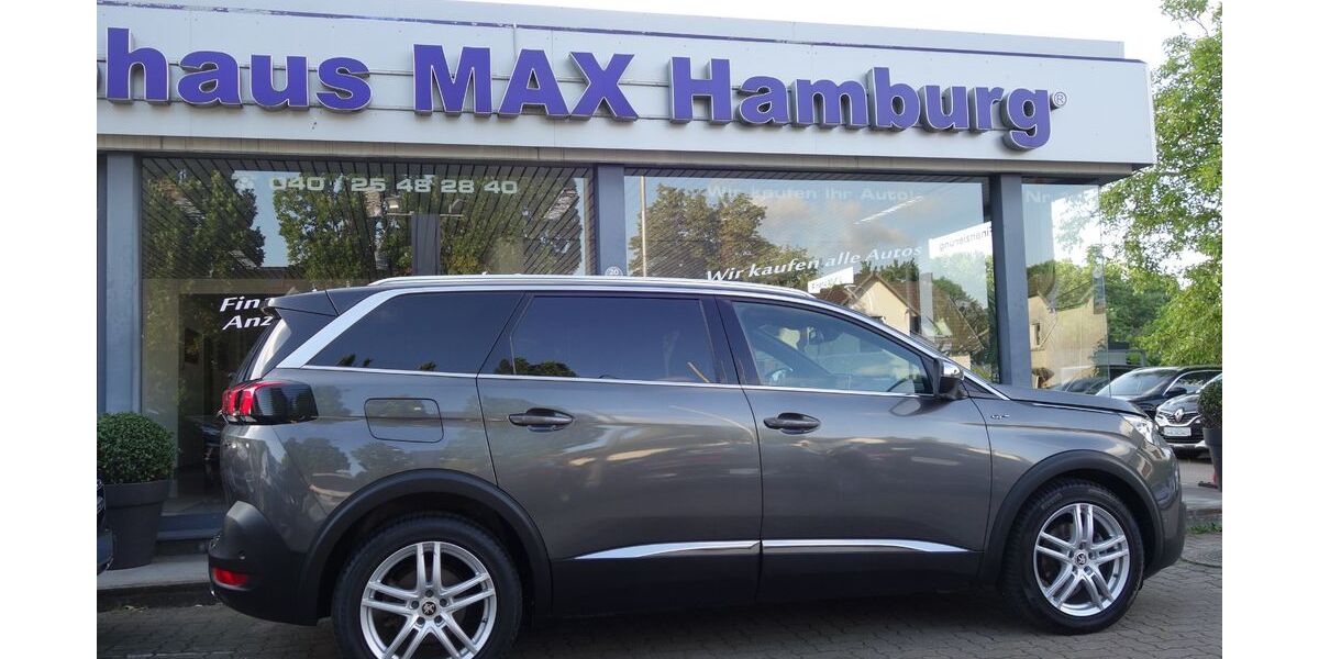 Peugeot 5008 148.000 km 18.999 &euro; Hamburg 22143