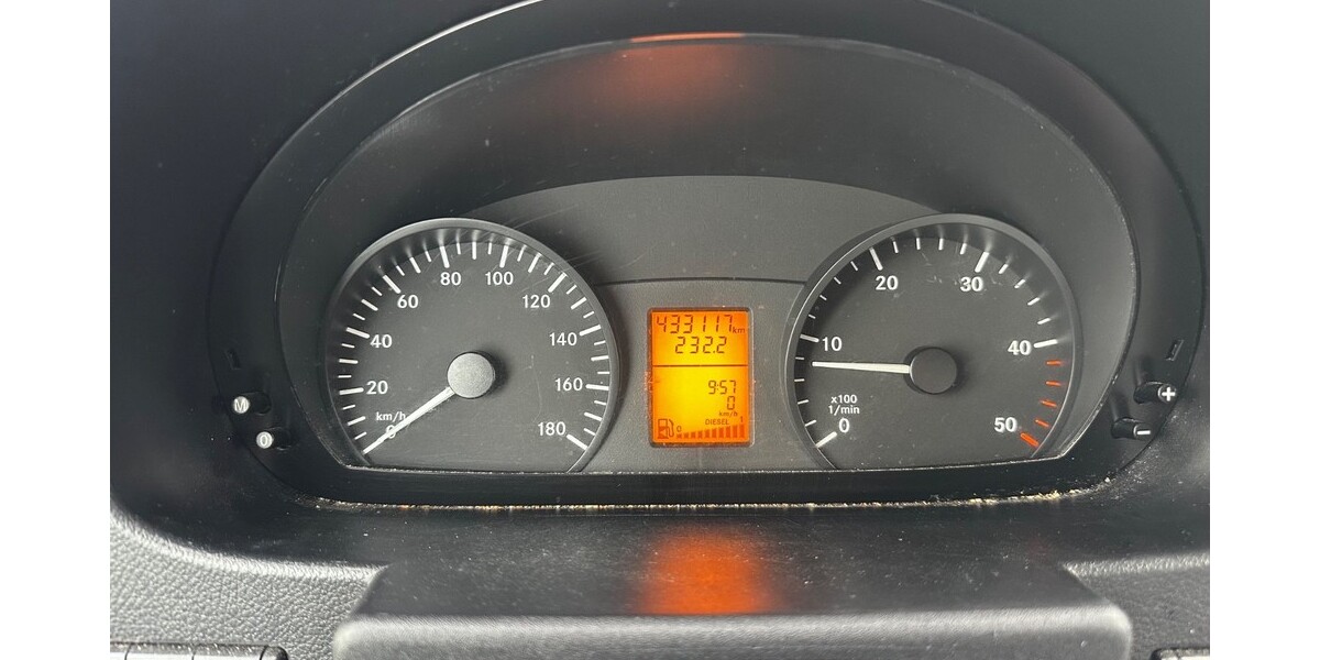 Mercedes-Benz Sprinter 433.500 km 16.065 &euro; Hamburg 20038