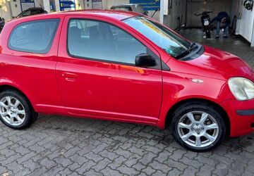 Toyota Yaris 126.200 km 2.600 &euro; Hamburg 22589