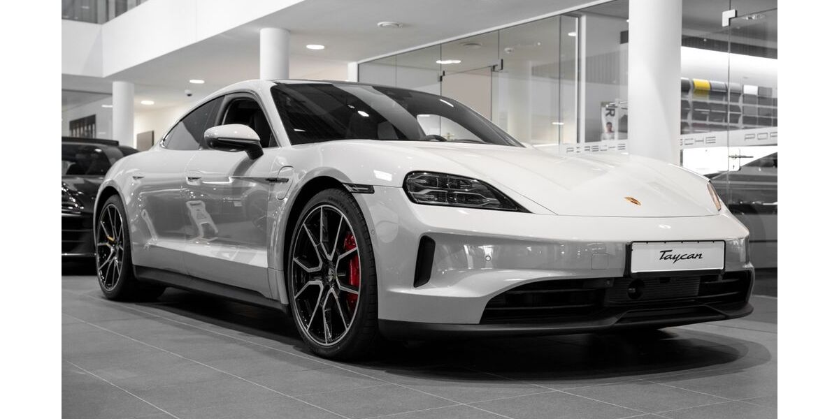 Porsche Taycan 9.900 km 132.900 &euro; Hamburg 22087