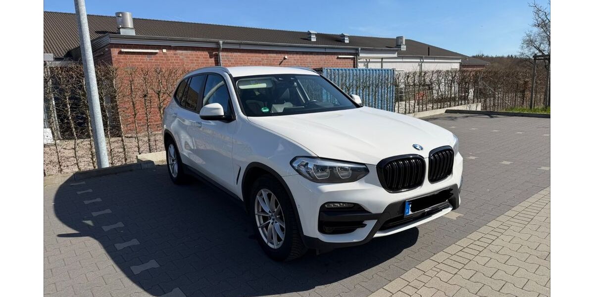BMW X3 132.313 km 25.900 &euro; Kisdorf 24629