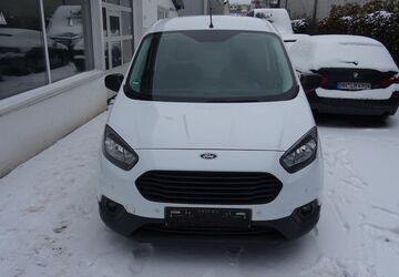 Ford Transit Courier 164.850 km 7.895 &euro; Hamburg 22525